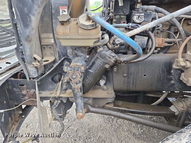 image for item EL2070 2005 Freightliner Columbia semi truck