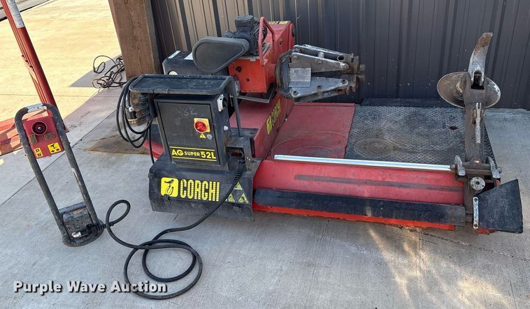 image for item EL2088 Corchi AG Super 52L tire machine