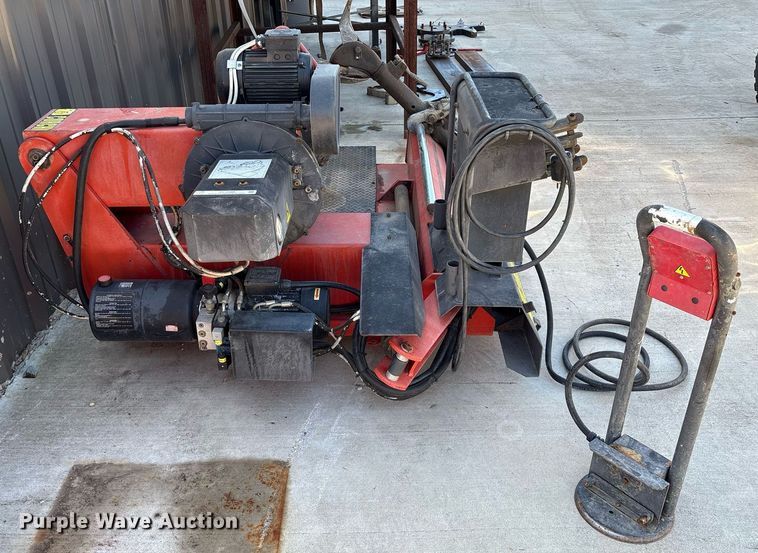 image for item EL2088 Corchi AG Super 52L tire machine