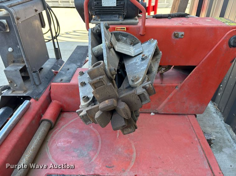 image for item EL2088 Corchi AG Super 52L tire machine