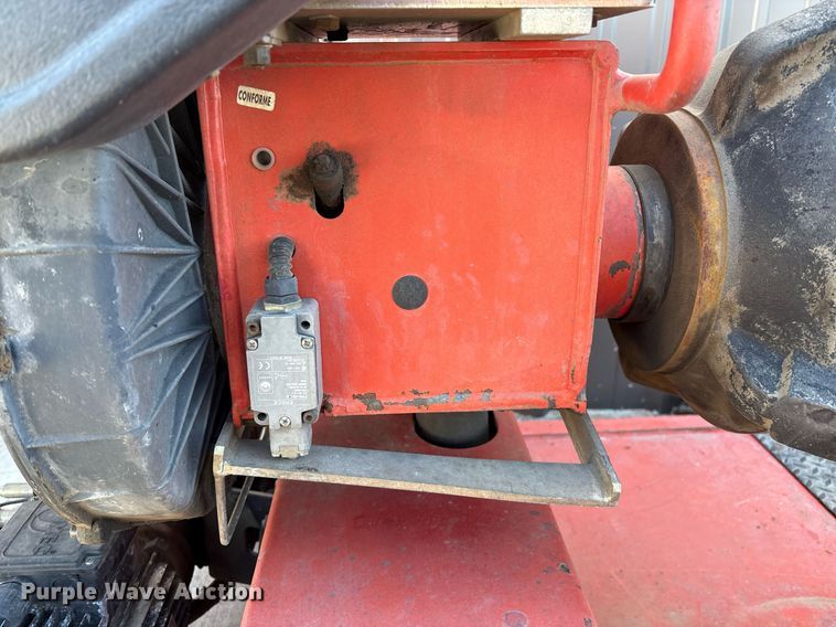 image for item EL2088 Corchi AG Super 52L tire machine