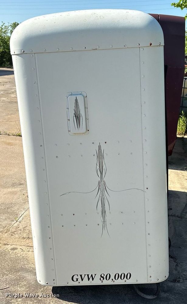 image for item EM2509 Peterbilt 379 sleeper