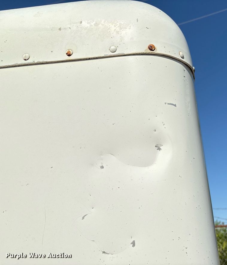 image for item EM2509 Peterbilt 379 sleeper