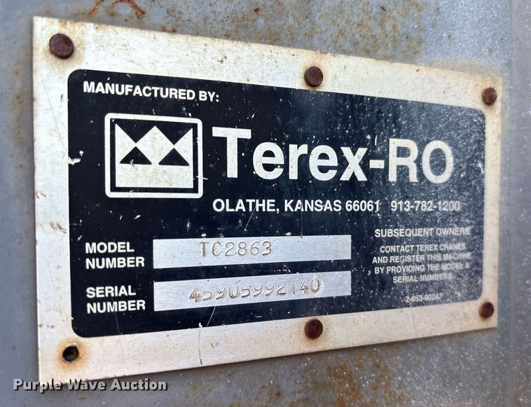 image for item EM2525 2000 International 4700 crane truck