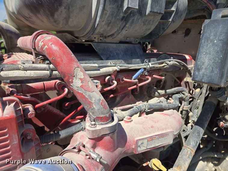 image for item EM7262 2012 Kenworth T800 semi truck