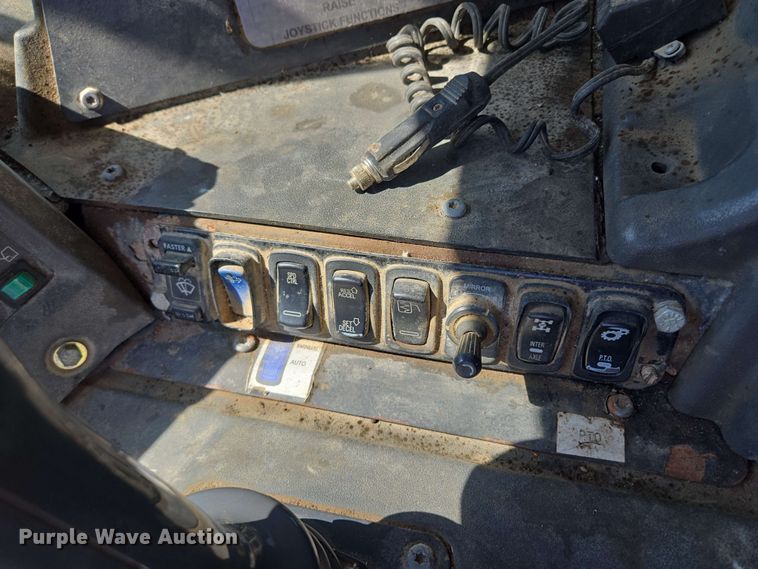 image for item EM7263 2014 Mack MRU613 refuse truck