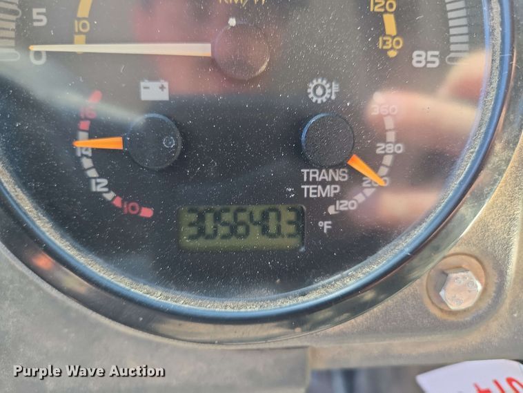 image for item EM7263 2014 Mack MRU613 refuse truck