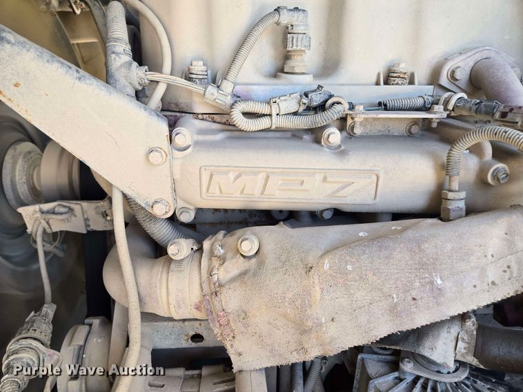 image for item EM7263 2014 Mack MRU613 refuse truck