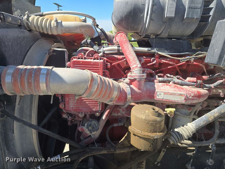 image for item EM7264 2012 Kenworth T800 semi truck