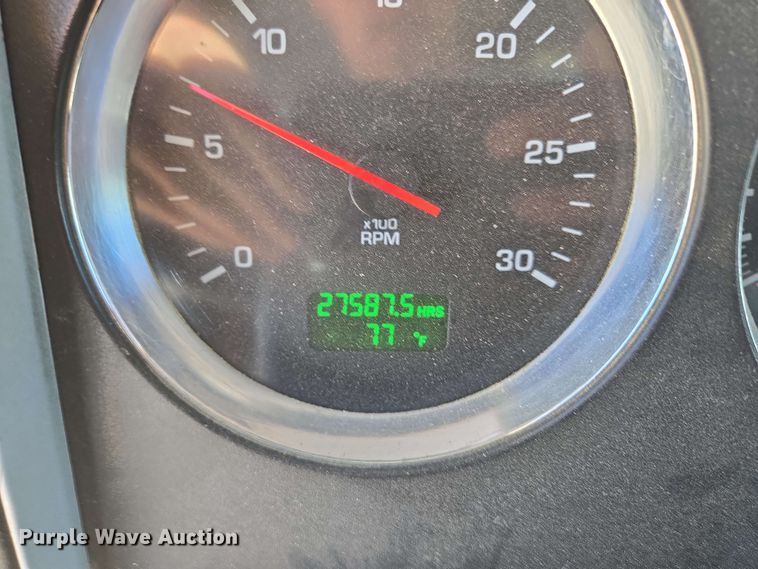 image for item EM7268 2012 Kenworth T800 semi truck