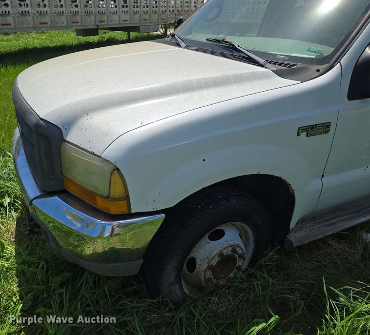 image for item EM7269 1999 Ford F450 Super Duty dump truck