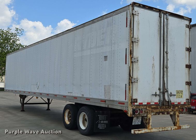 image for item EM7284 1996 Stoughton  dry van trailer