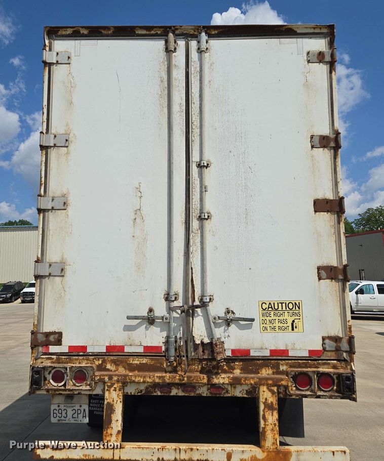 image for item EM7284 1996 Stoughton  dry van trailer