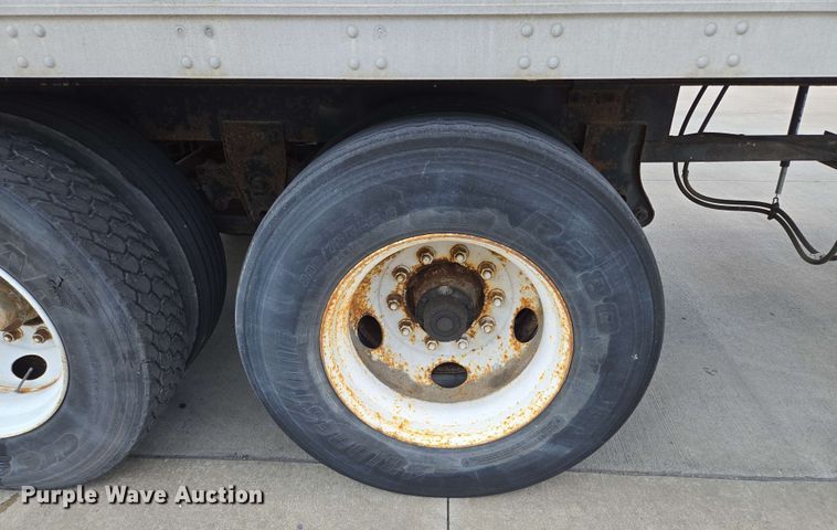 image for item EM7284 1996 Stoughton  dry van trailer