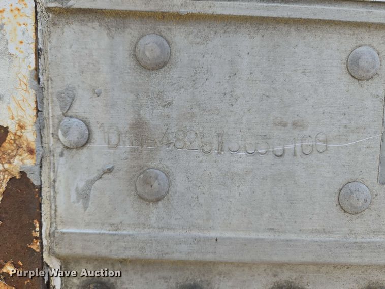 image for item EM7284 1996 Stoughton  dry van trailer