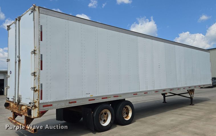 image for item EM7285 1995 Utility Trailer Manufacturer dry van trailer