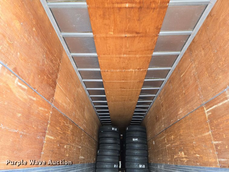 image for item EM7285 1995 Utility Trailer Manufacturer dry van trailer