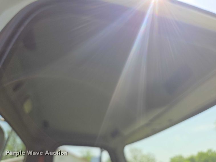 image for item EM7327 2010 Freightliner Business Class M2 semi truck