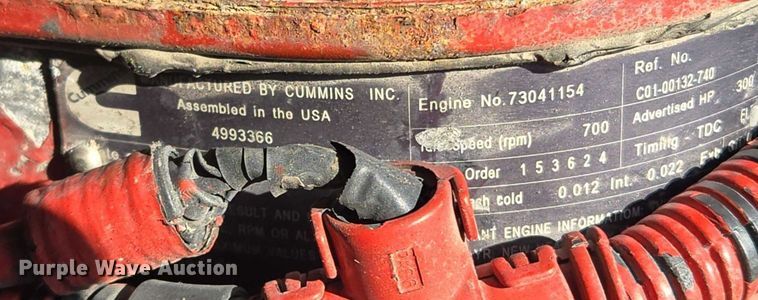 image for item EM7327 2010 Freightliner Business Class M2 semi truck