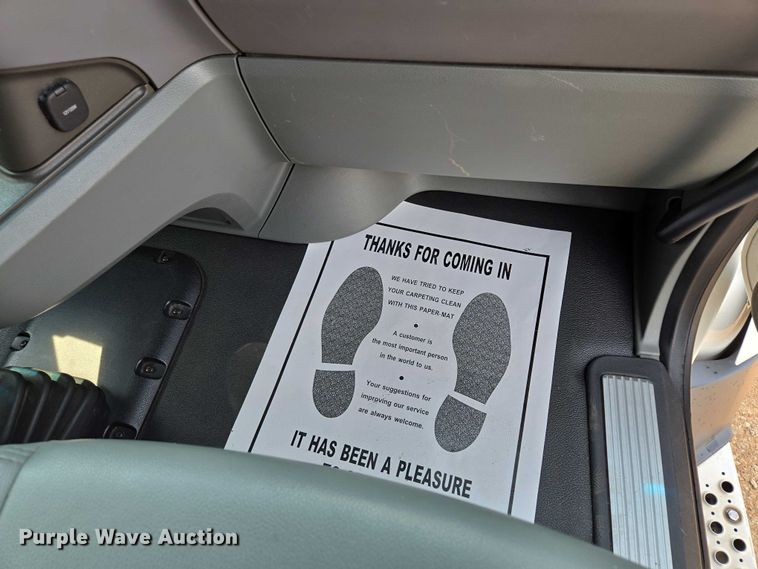 image for item EM7341 2017 Kenworth T680 semi truck