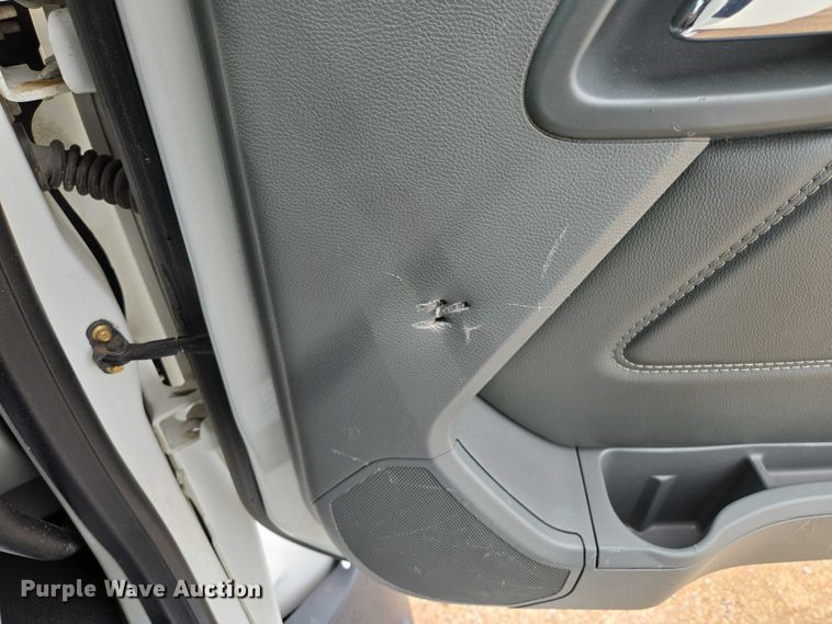 image for item EM7341 2017 Kenworth T680 semi truck