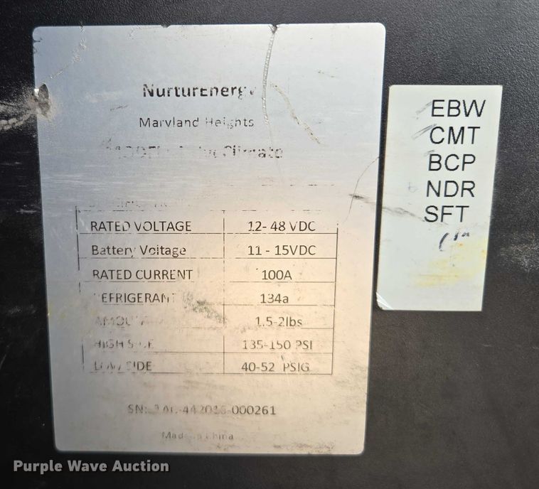 image for item EM7341 2017 Kenworth T680 semi truck