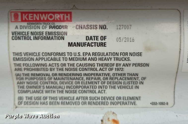 image for item EM7341 2017 Kenworth T680 semi truck