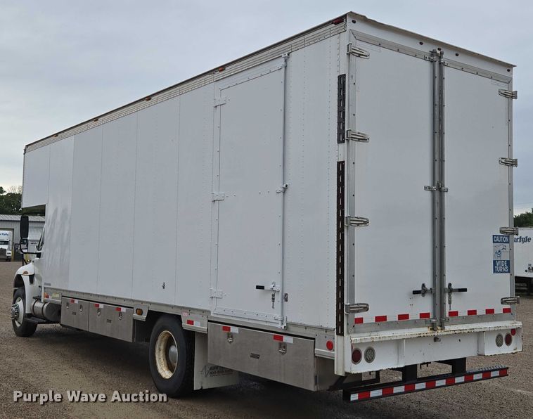 image for item EM7342 2013 International MA035 box truck