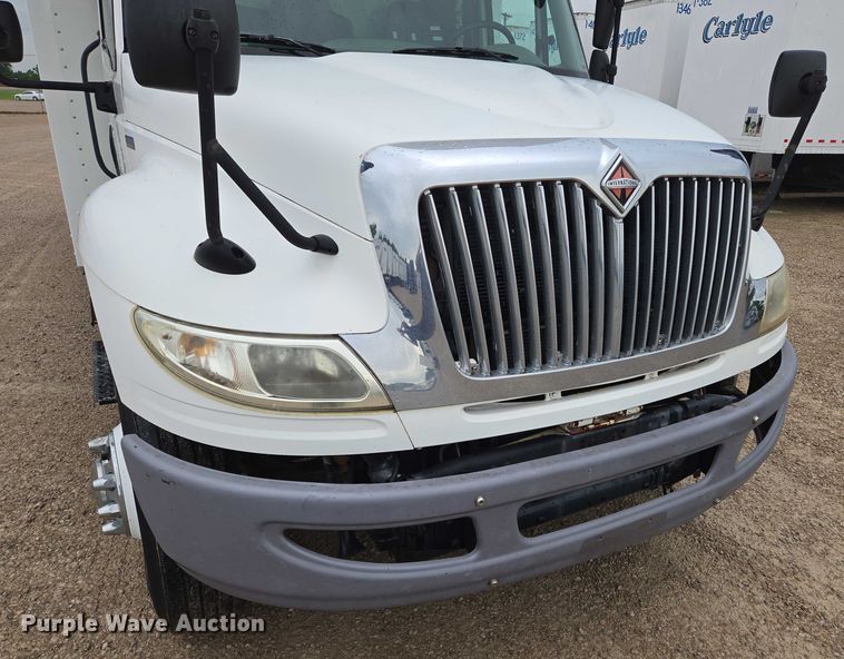 image for item EM7342 2013 International MA035 box truck