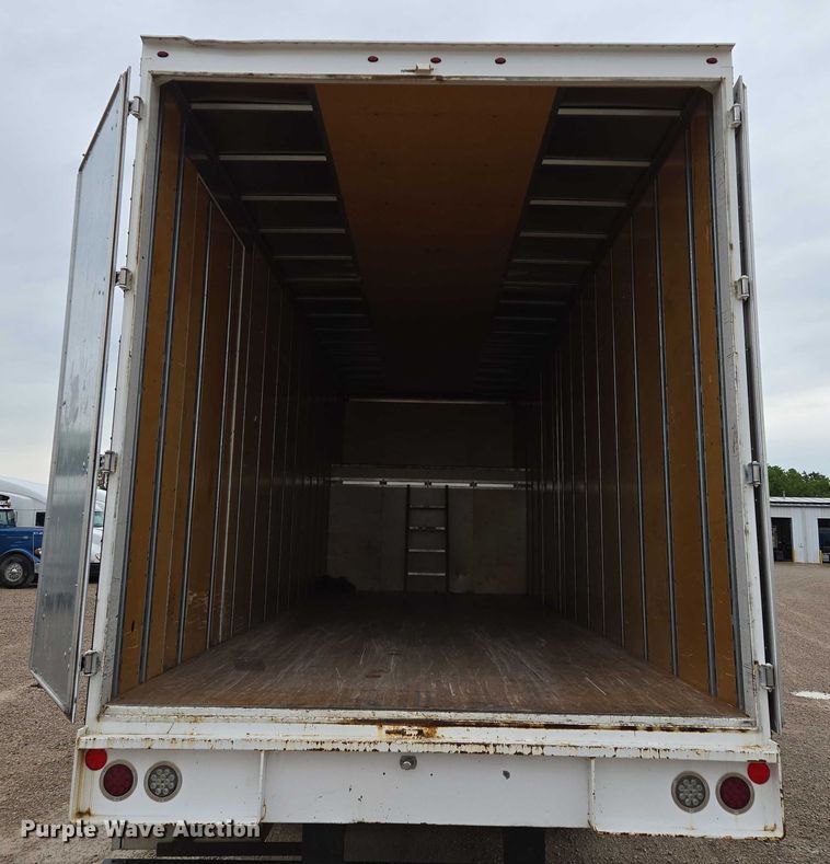 image for item EM7342 2013 International MA035 box truck