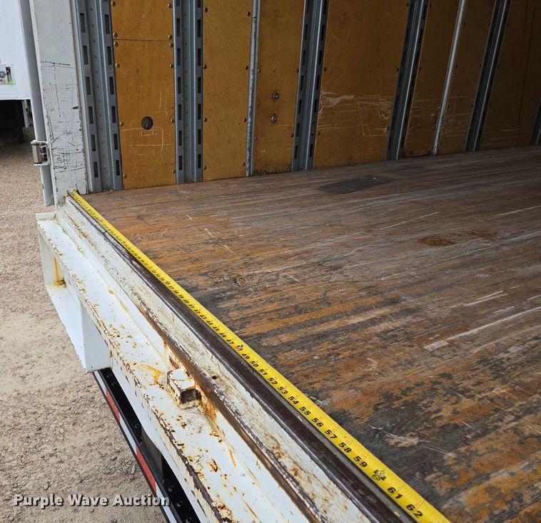 image for item EM7342 2013 International MA035 box truck