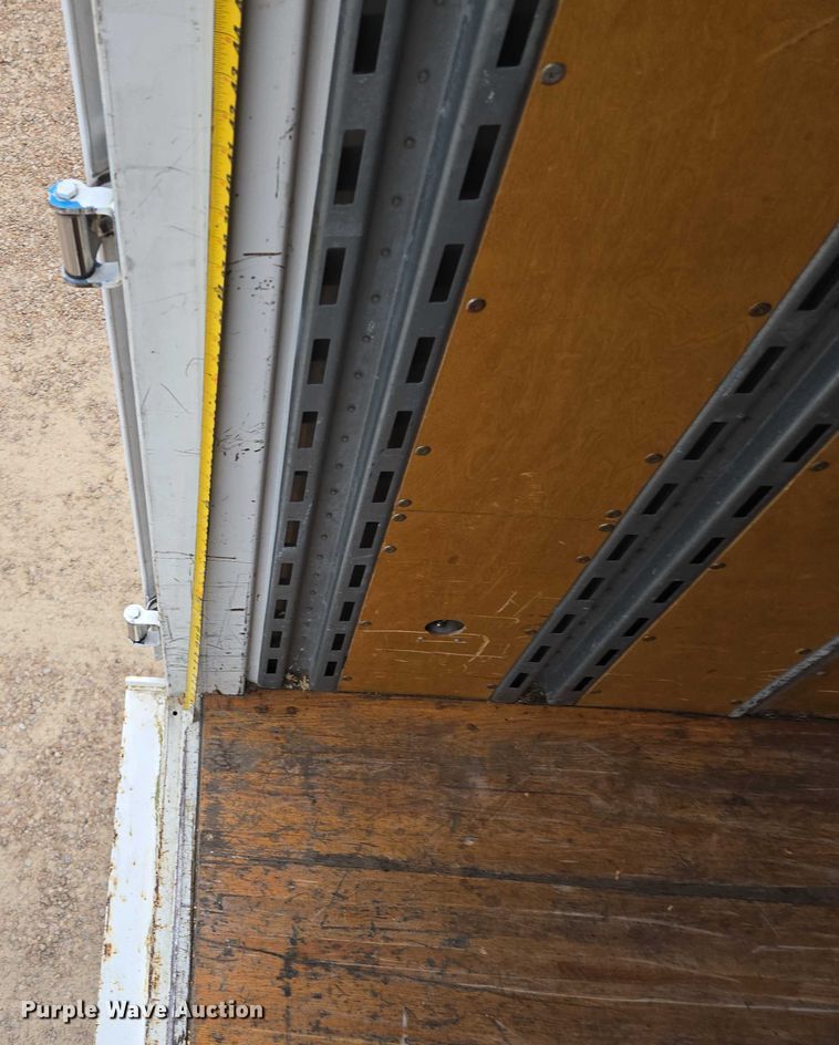 image for item EM7342 2013 International MA035 box truck