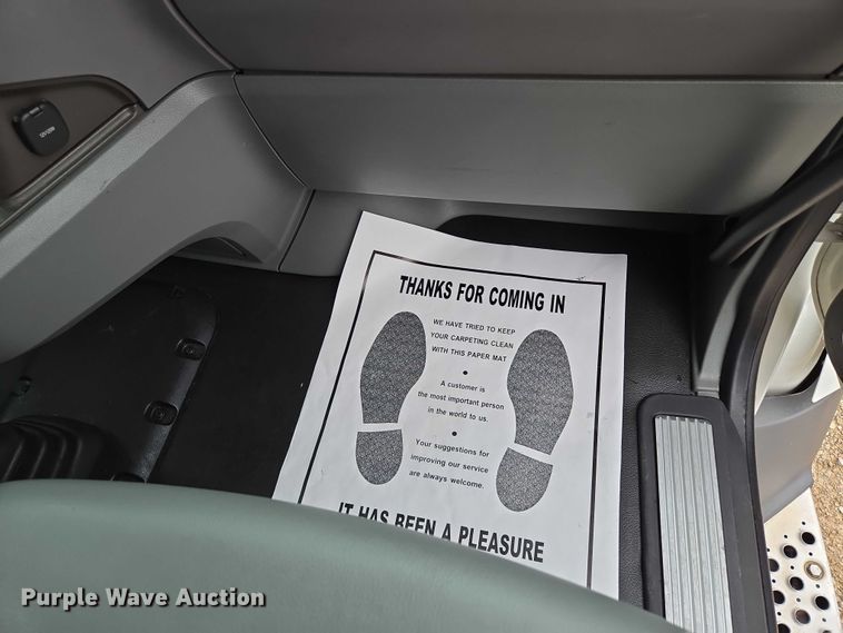 image for item EM7344 2017 Kenworth T680 semi truck