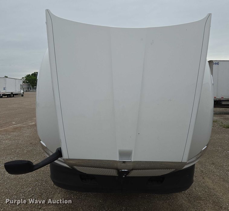 image for item EM7344 2017 Kenworth T680 semi truck