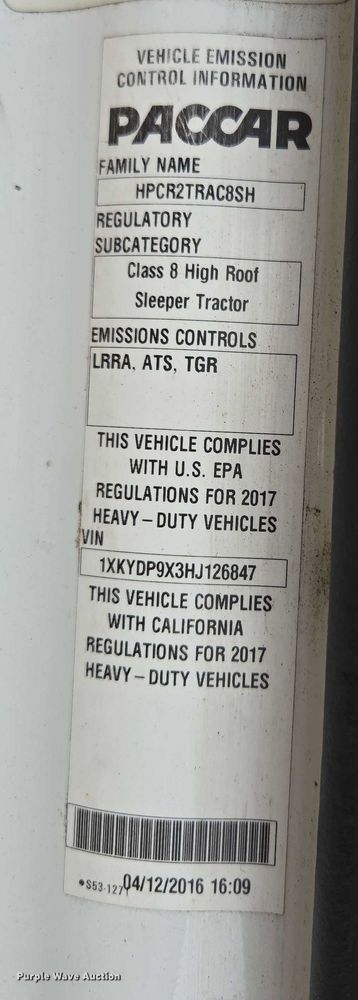 image for item EM7344 2017 Kenworth T680 semi truck