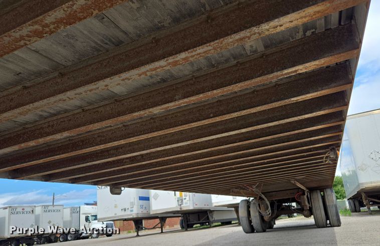 image for item EM7357 2006 Great Dane dry van trailer