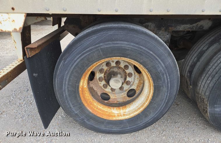 image for item EM7357 2006 Great Dane dry van trailer