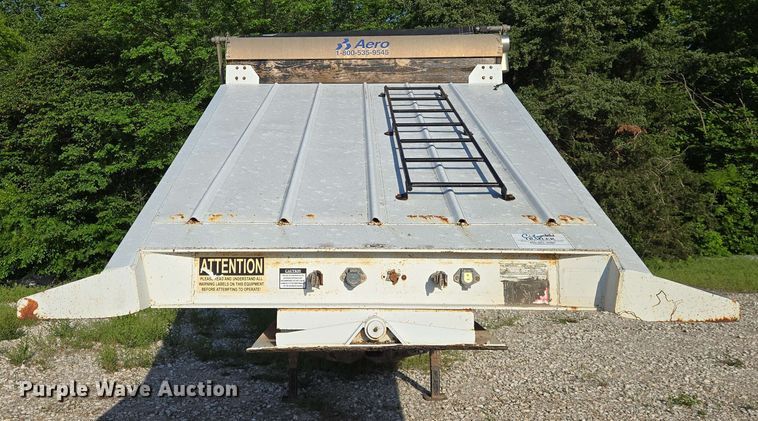 image for item EN8999 2012 Construction Trailer Specialists bottom dump trailer