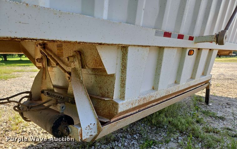 image for item EN8999 2012 Construction Trailer Specialists bottom dump trailer