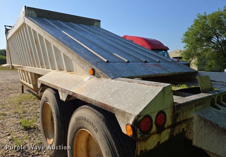 image for item EN8999 2012 Construction Trailer Specialists bottom dump trailer