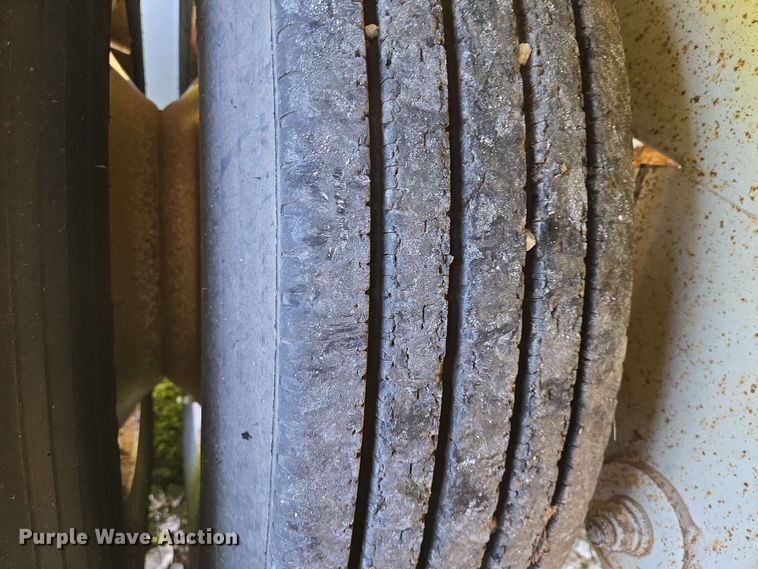 image for item EN8999 2012 Construction Trailer Specialists bottom dump trailer