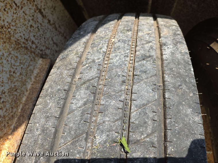 image for item EN8999 2012 Construction Trailer Specialists bottom dump trailer