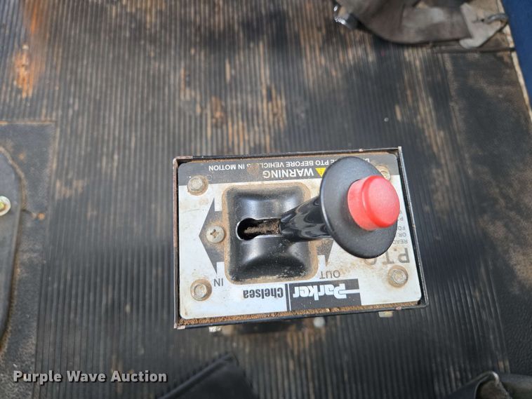 image for item EO0809 1994 Peterbilt 357 semi truck