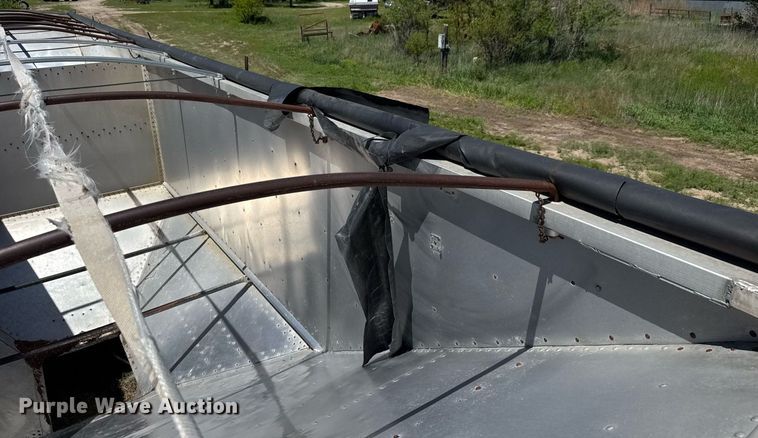 image for item EQ1427 1987 Timpte Super Hopper grain trailer