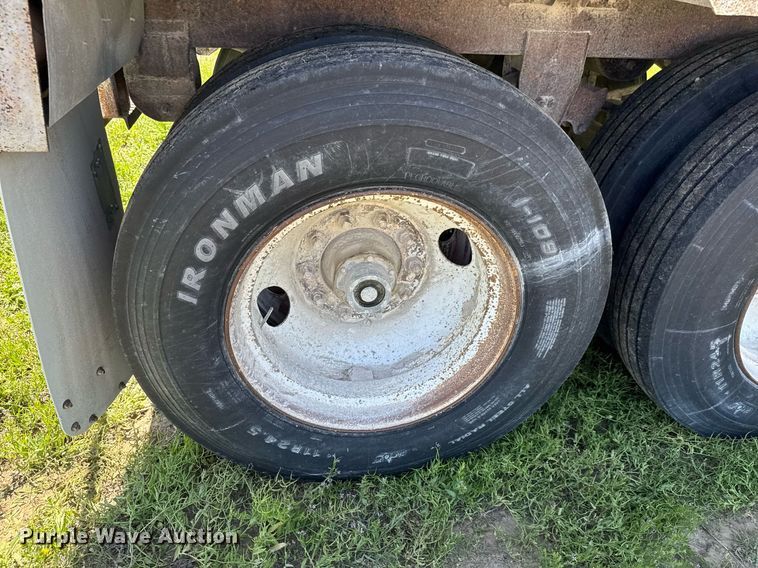 image for item EQ1427 1987 Timpte Super Hopper grain trailer