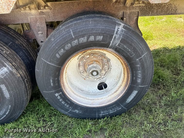 image for item EQ1427 1987 Timpte Super Hopper grain trailer