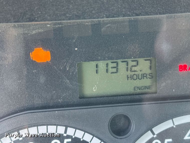 image for item EQ1428 2012 Freightliner Cascadia semi truck