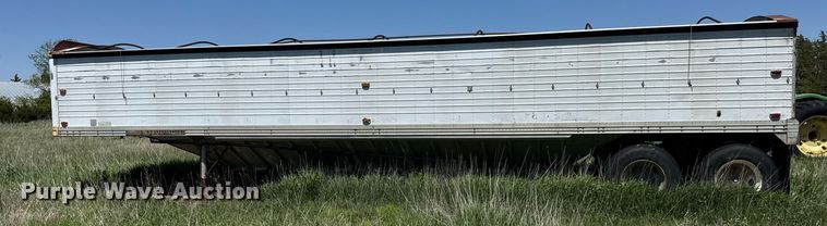image for item EQ1433 1974 Timpte grain trailer