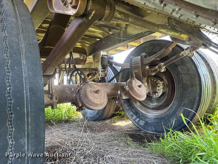 image for item EQ1433 1974 Timpte grain trailer