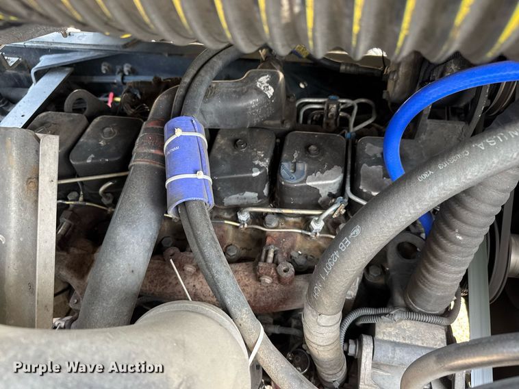 image for item EQ1455 2005 Kalmar 30 yard truck